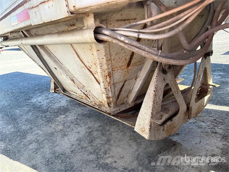 Cook 20 ft S/A Lead Belly Dump Trailer Remorque benne