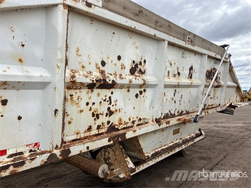 Corn Belt Mfg., Inc. 6-3802 40 ft T/A Belly Dump Traile Tipper trailers