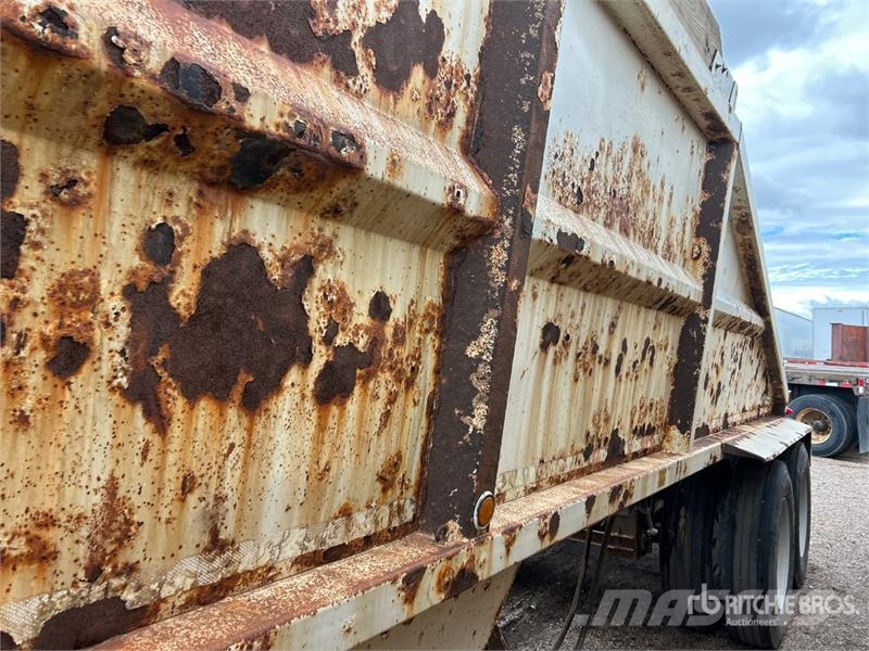 Corn Belt Mfg., Inc. 6-3802 40 ft T/A Belly Dump Traile Tipper trailers