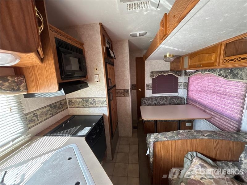 Cougar 30 ft T/A Travel Trailer Altri rimorchi