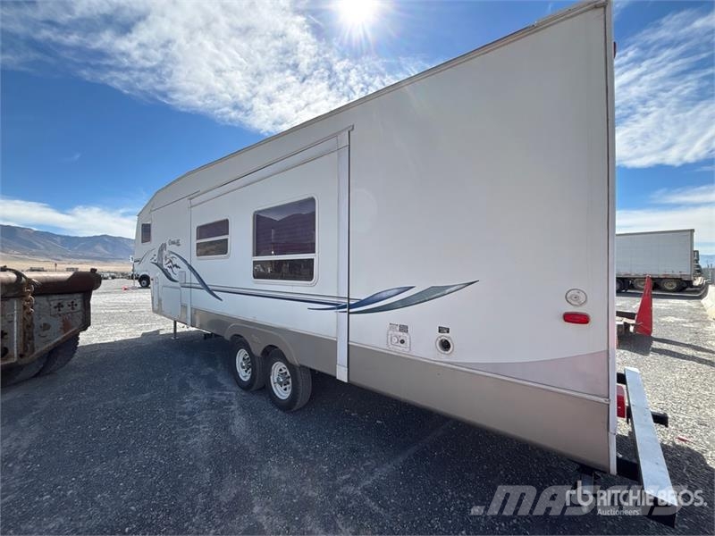 Cougar 30 ft T/A Travel Trailer Altri rimorchi