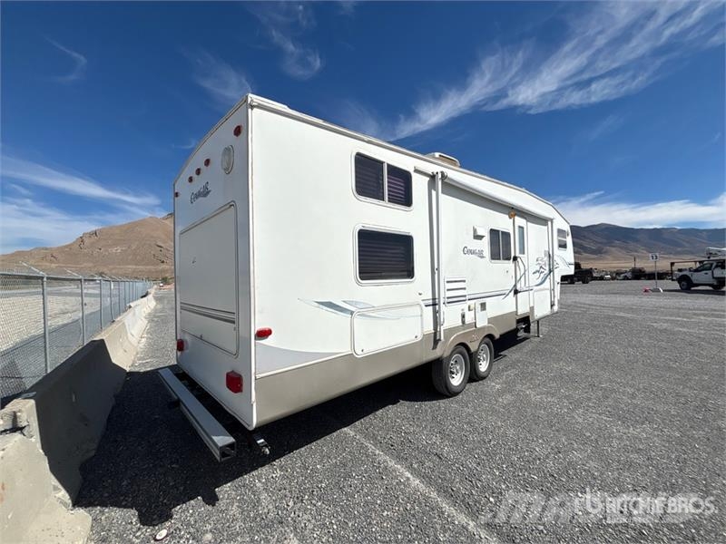 Cougar 30 ft T/A Travel Trailer Altri rimorchi