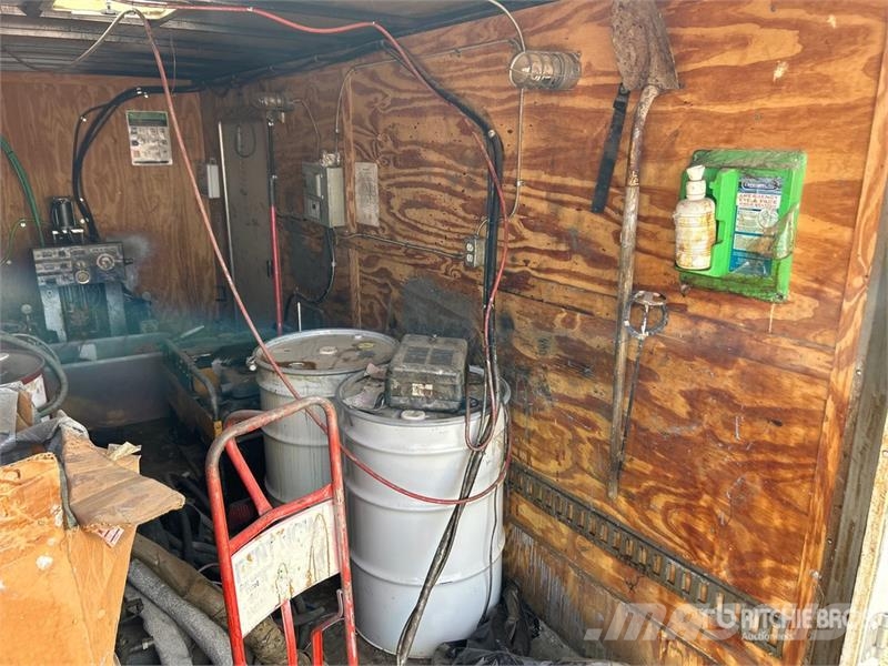  Covered Wagon CW7X16TA3 16 ft T/A With Misc Spray  مقطورات ذات هيكل صندوقي