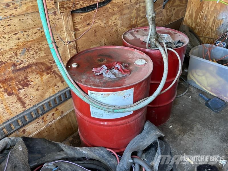  Covered Wagon CW7X16TA3 16 ft T/A With Misc Spray  مقطورات ذات هيكل صندوقي