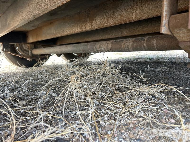  Covered Wagon CW7X16TA3 16 ft T/A With Misc Spray  مقطورات ذات هيكل صندوقي