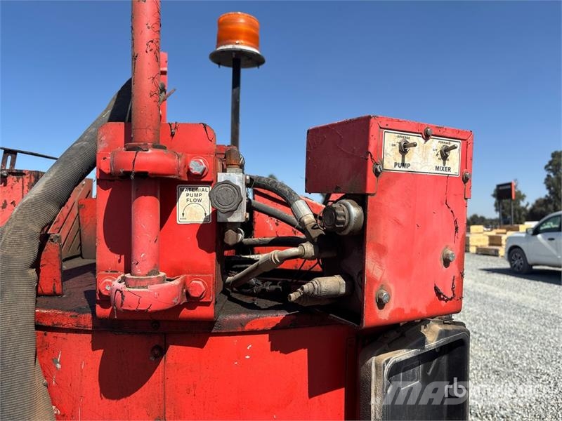 Crafco SS125D Asphalt Kettle Asphalt-Mischmaschinen
