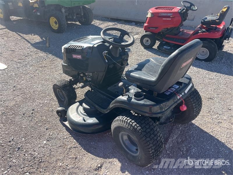 Craftsman LT2000 Ride-On Lawn Mower ركوب الحشائش