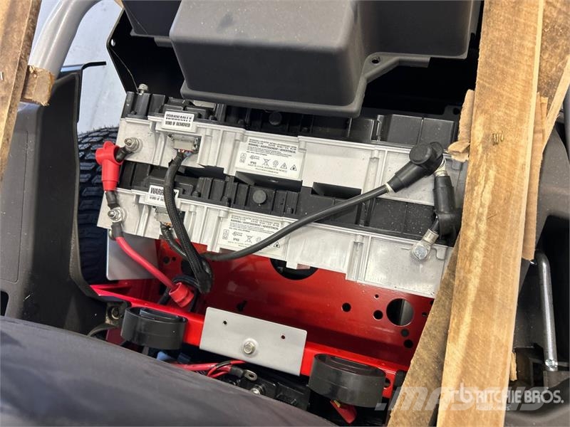 Craftsman Zero-Turn Electric Lawn Mower (Inoperable) ركوب الحشائش