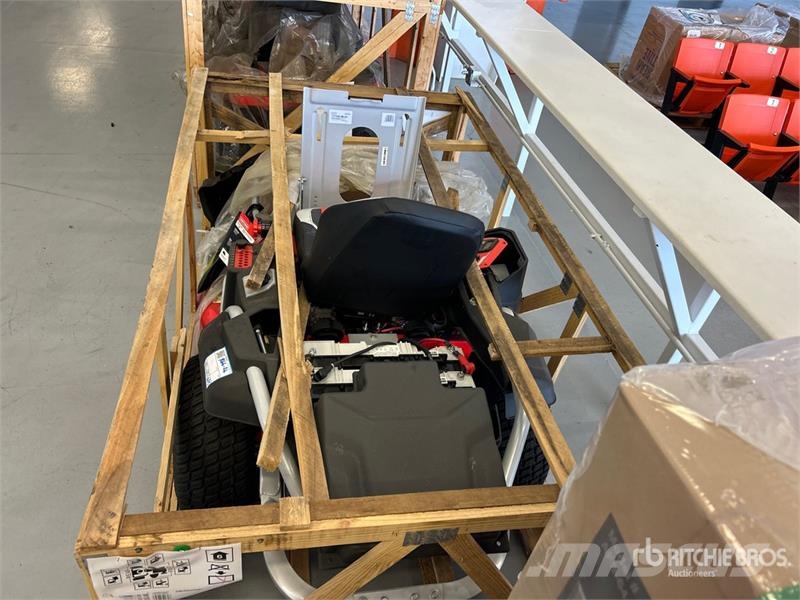 Craftsman Zero-Turn Electric Lawn Mower (Inoperable) ركوب الحشائش
