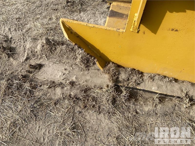 Crose PB Poseur de canalisation