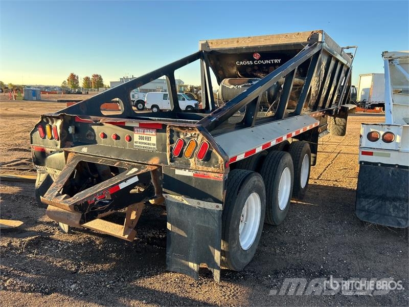 Cross Country Manufacturing LTD 42 ft Tri/A Belly Kiper prikolice
