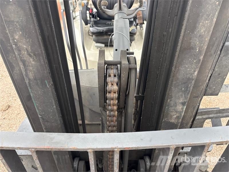 Crown C51050-65 4800 lb Cushion Tire Forklift 堆高機(叉車)-其他