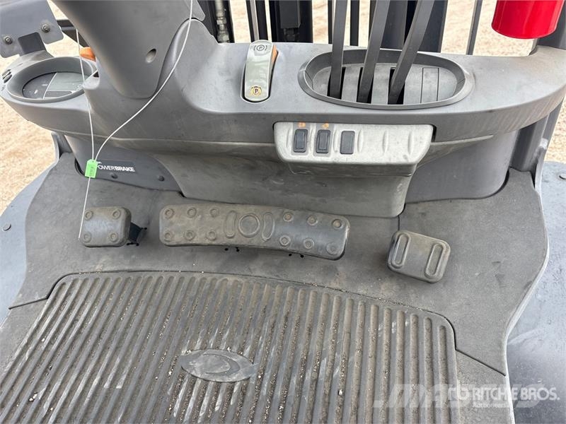 Crown C51050-65 4800 lb Cushion Tire Forklift 堆高機(叉車)-其他