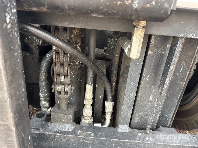 Crown C51050-65 4800 lb Cushion Tire Forklift 堆高機(叉車)-其他