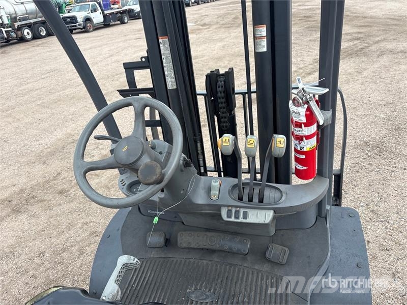 Crown C51050-65 4800 lb Cushion Tire Forklift 堆高機(叉車)-其他
