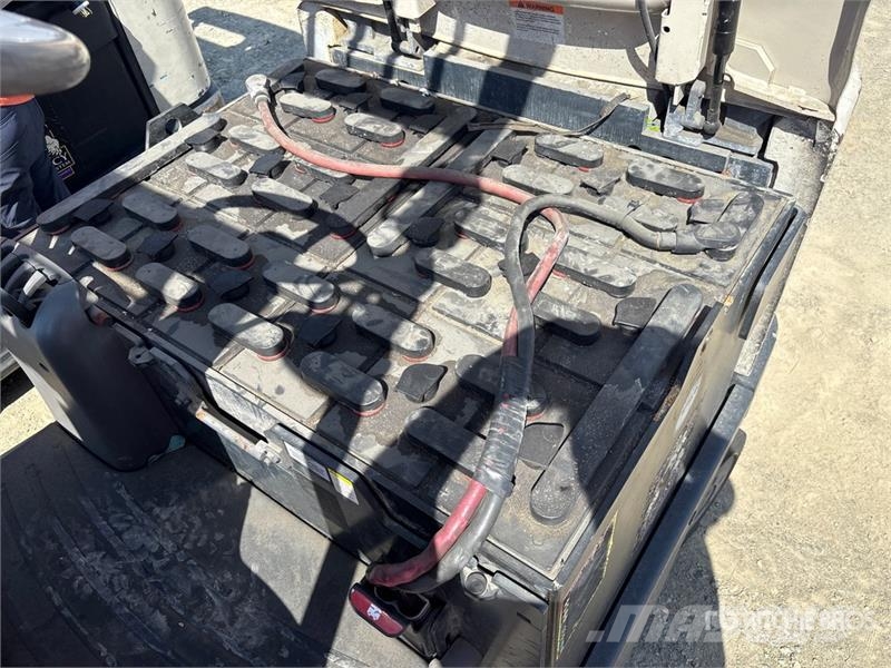 Crown FC5215-50 5000 lb Electric Forklift Elektromos targoncák
