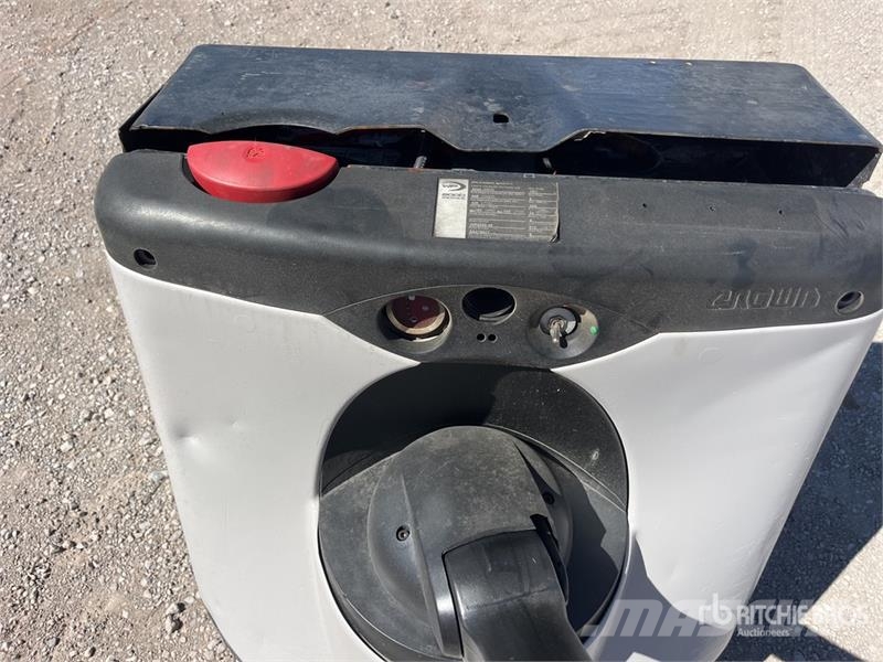 Crown WP2030-45 Hand pallet truck