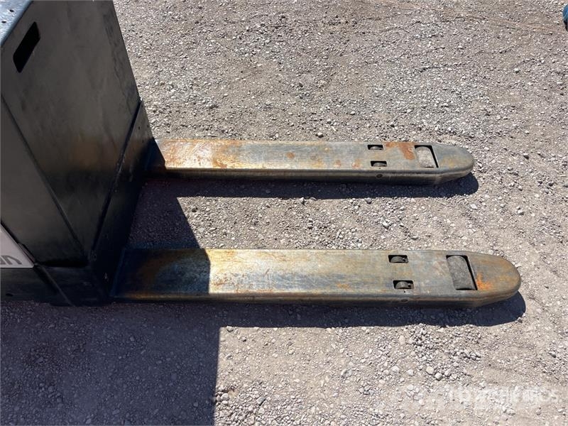 Crown WP2030-45 Hand pallet truck