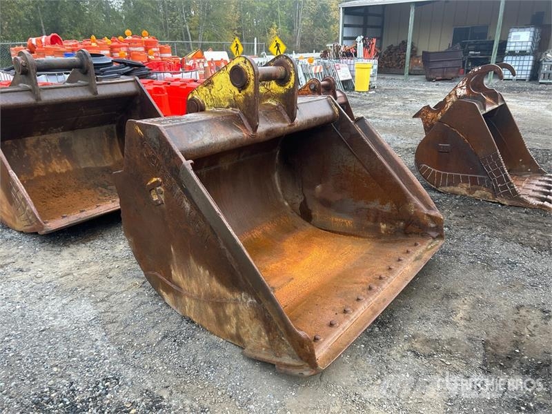 CT 74 in Cleanup Excavator Bucket Ковши