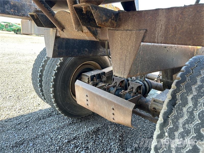  CTS 40 ft T/A Belly Dump Trailer (Inoperable) Tipphengere