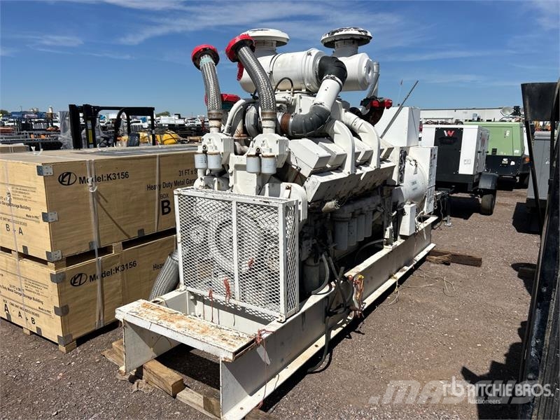 Cummins 750 kW Skid-Mounted Generator Set (Inoperable) Générateurs diesel