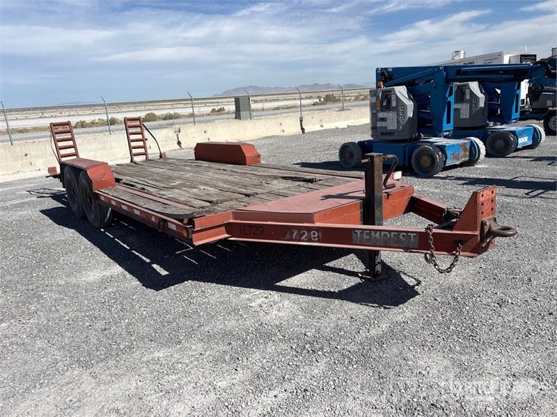  Custom Built 20 ft T/A Equipment Trailer 清障车