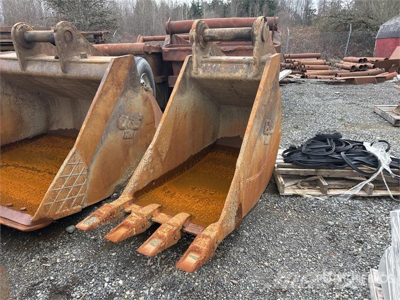 CWS 36 in Digging Excavator Bucket Baldes