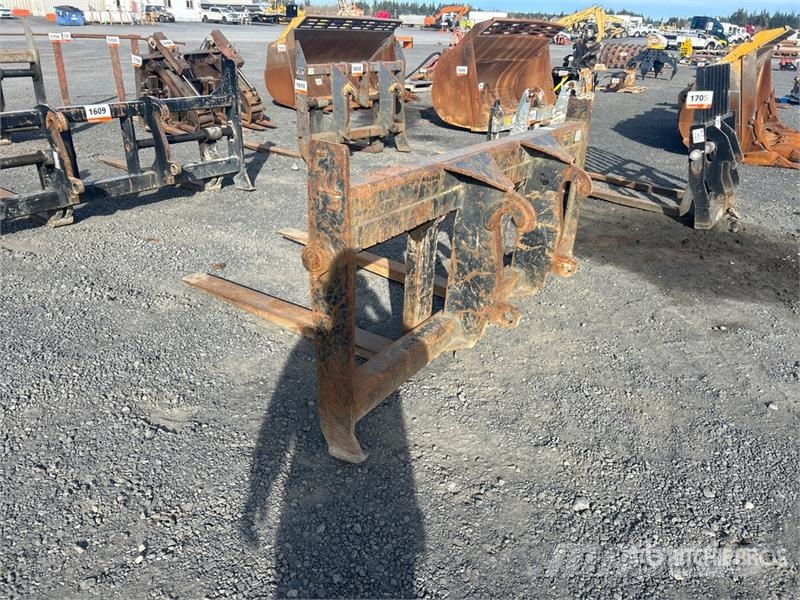 CWS 59 in Wheel Loader Forks - Fits Komatsu WA120-320 شوكات