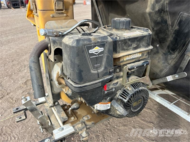 Cyclone Rake Leaf Vacuum Sonstige Landmaschinen