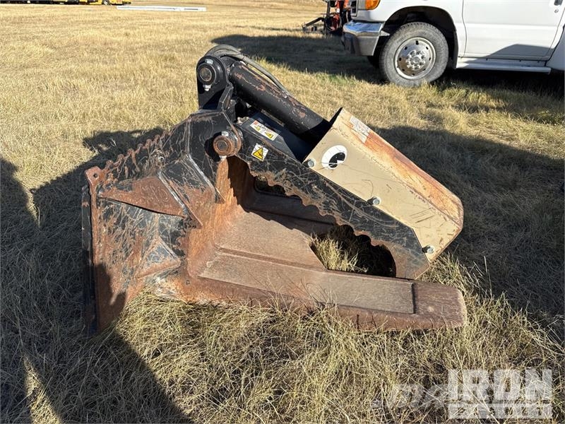 Daniel 30 in Skid Steer Grapple Grappin