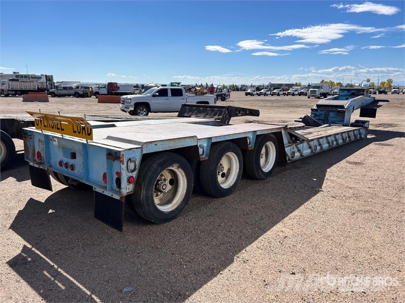 Danko Tri/A Removable Gooseneck Lowboy Trailer Remorque surbaissée