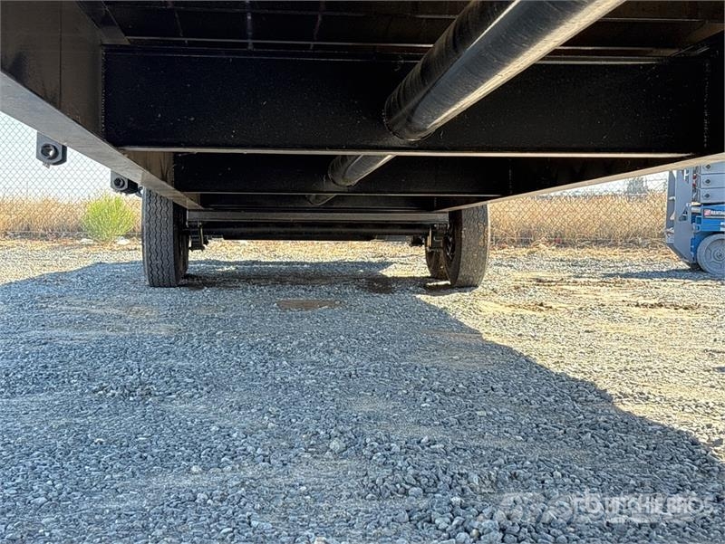 Delco 45.5 ft T/A Gooseneck Equipment Trailer Prikolice za prevoz vozil