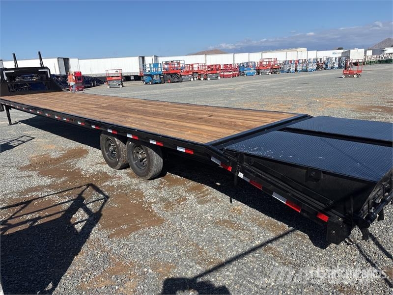 Delco 45.5 ft T/A Gooseneck Equipment Trailer Prikolice za prevoz vozil