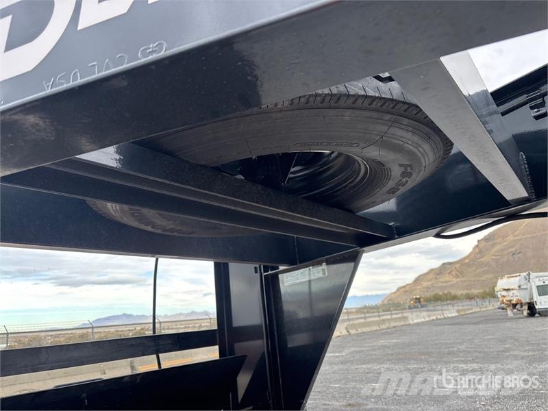 Delco 7000 lb 40 ft T/A Gooseneck Equipment Traile Remolques para transporte de vehículos