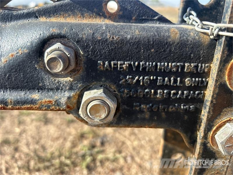 Delco C722A72ESMK 22 ft T/A Equipment Trailer Auto pārvadāšanas treileri