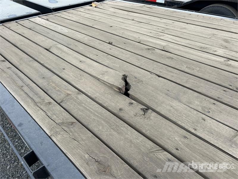 Delta 25 ft T/A Gooseneck Equipment Trailer Autotransporter prikolice