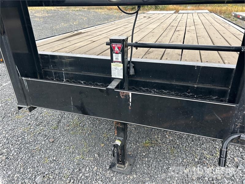 Delta 25 ft T/A Gooseneck Equipment Trailer Autotransporter prikolice