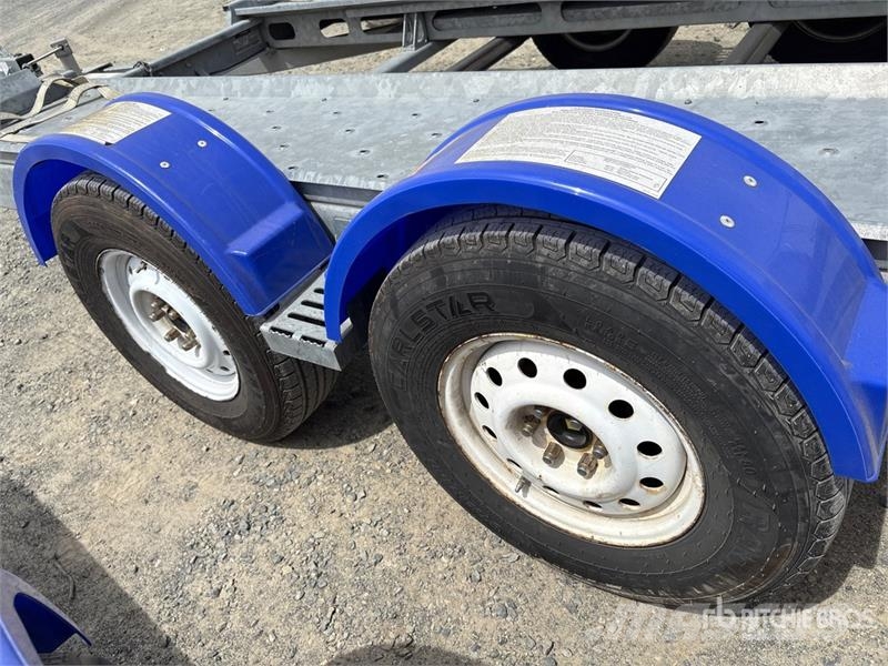Demco AT7000P T/A 1 Car Open Car Carrier Trailer Návesy na prepravu automobilov