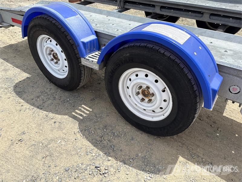 Demco AT7000P T/A 1 Car Open Car Carrier Trailer Vehicle transport semi-trailers