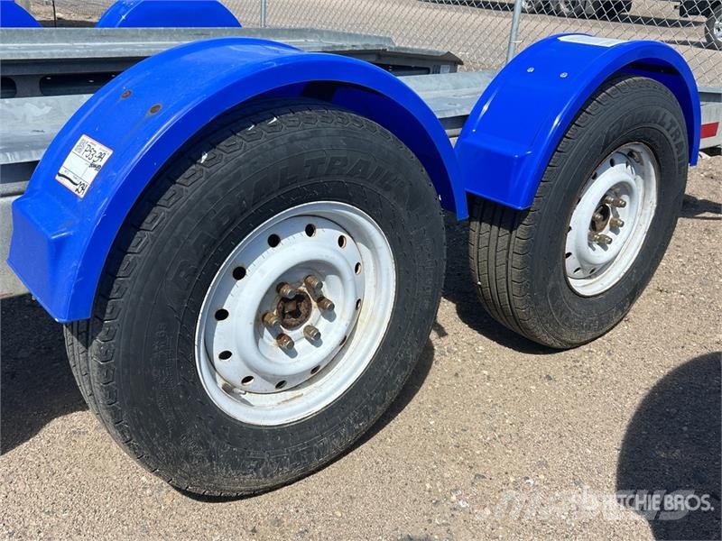 Demco AT7000P T/A 1 Car Open Car Carrier Trailer Návesy na prepravu automobilov