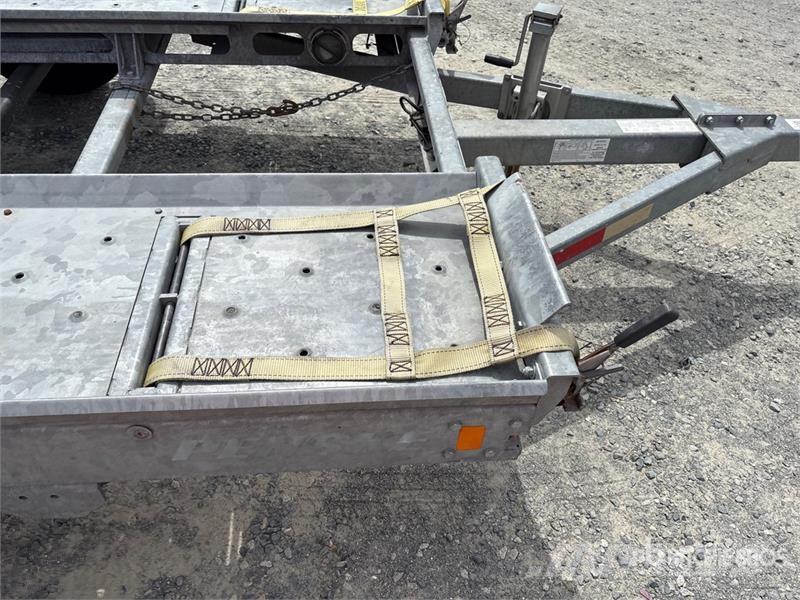 Demco AT7000P T/A 1 Car Open Car Carrier Trailer Vehicle transport semi-trailers