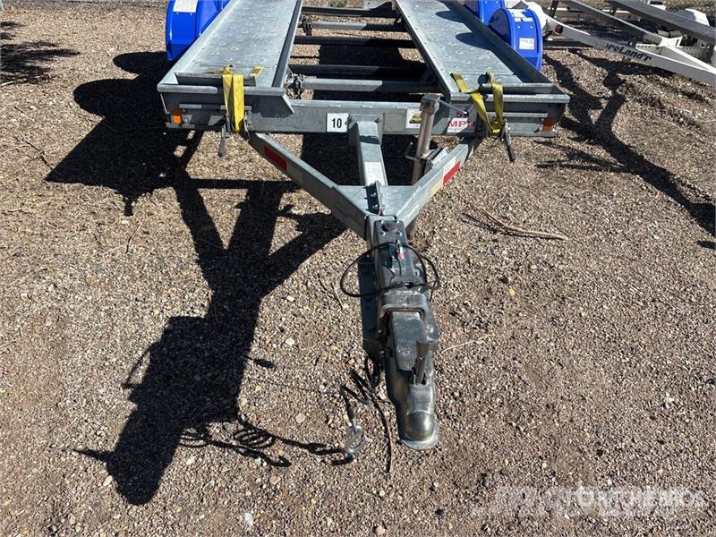 Demco AT7000P T/A 1 Car Open Car Carrier Trailer Návesy na prepravu automobilov