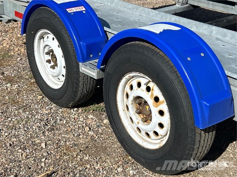 Demco AT7000P T/A 1 Car Open Car Carrier Trailer Vehicle transport semi-trailers