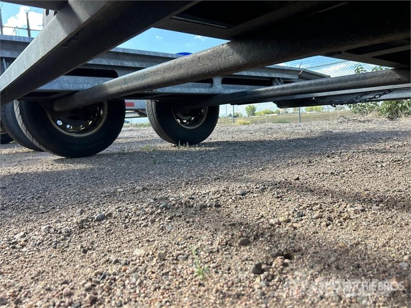 Demco AT7000P T/A 1 Car Open Car Carrier Trailer Vehicle transport semi-trailers