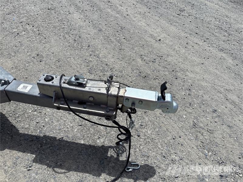 Demco AT7000P T/A 1 Car Open Car Carrier Trailer Vehicle transport semi-trailers