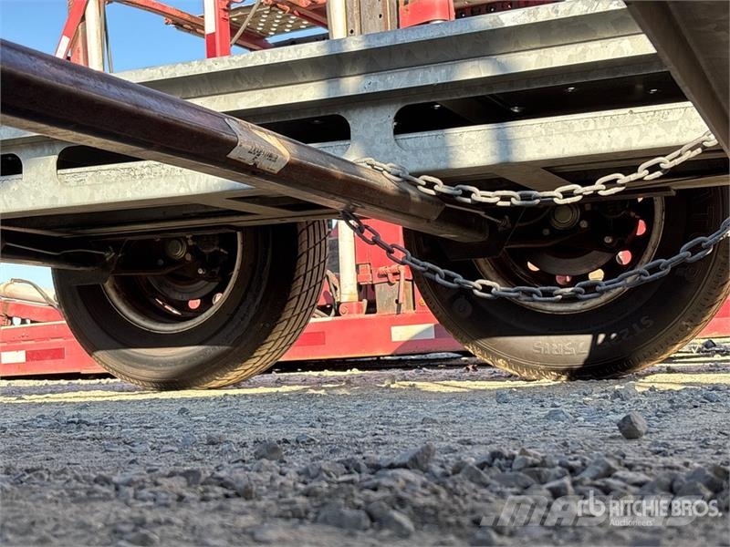 Demco AT7000P T/A 1 Car Open Car Carrier Trailer Vehicle transport semi-trailers