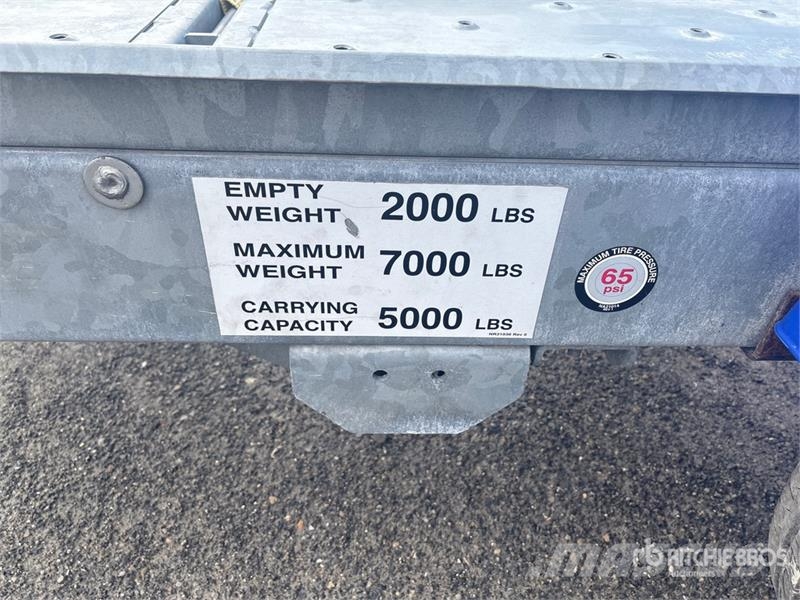 Demco AT7000P T/A 1 Car Open Car Carrier Trailer Polprikolice za prevoz vozil