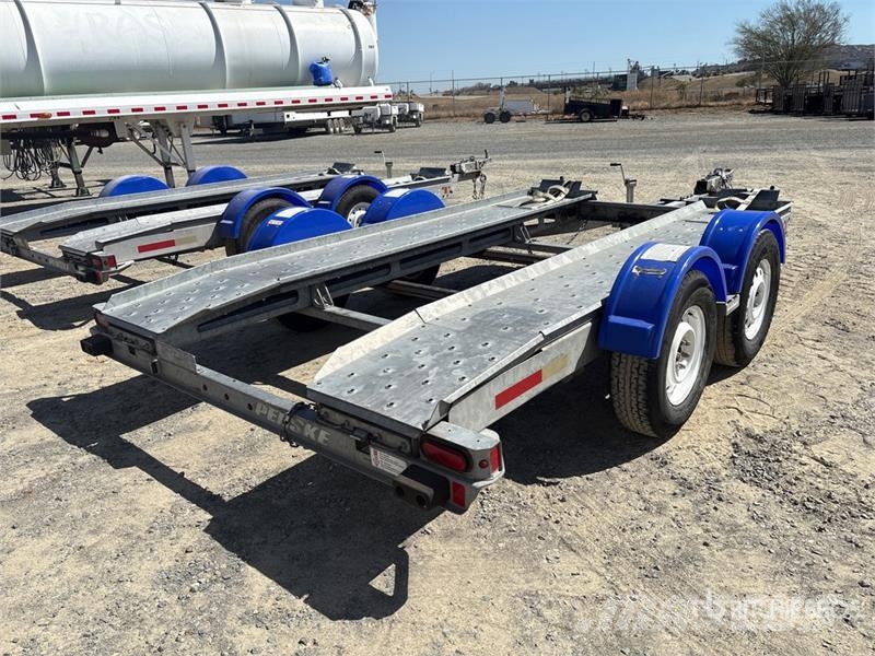 Demco AT7000P T/A 1 Car Open Car Carrier Trailer Vehicle transport semi-trailers