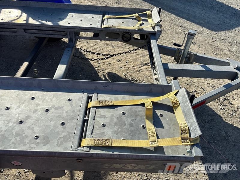 Demco AT7000P T/A 1 Car Open Car Carrier Trailer Vehicle transport semi-trailers