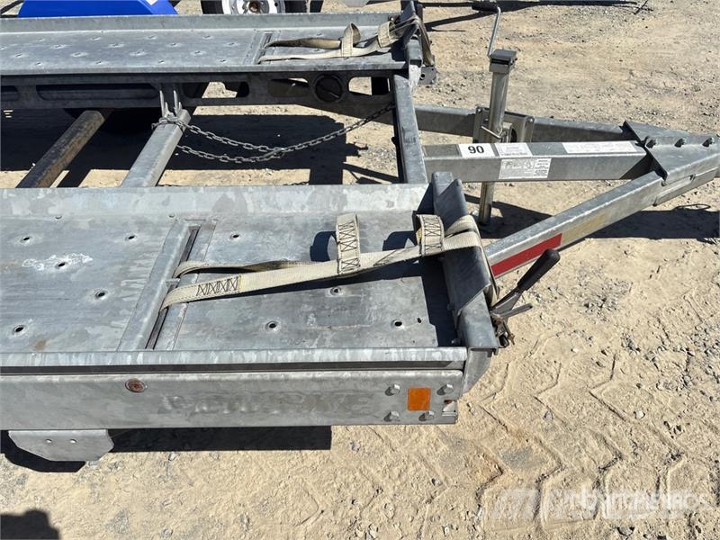Demco AT7000P T/A 1 Car Open Car Carrier Trailer Vehicle transport semi-trailers